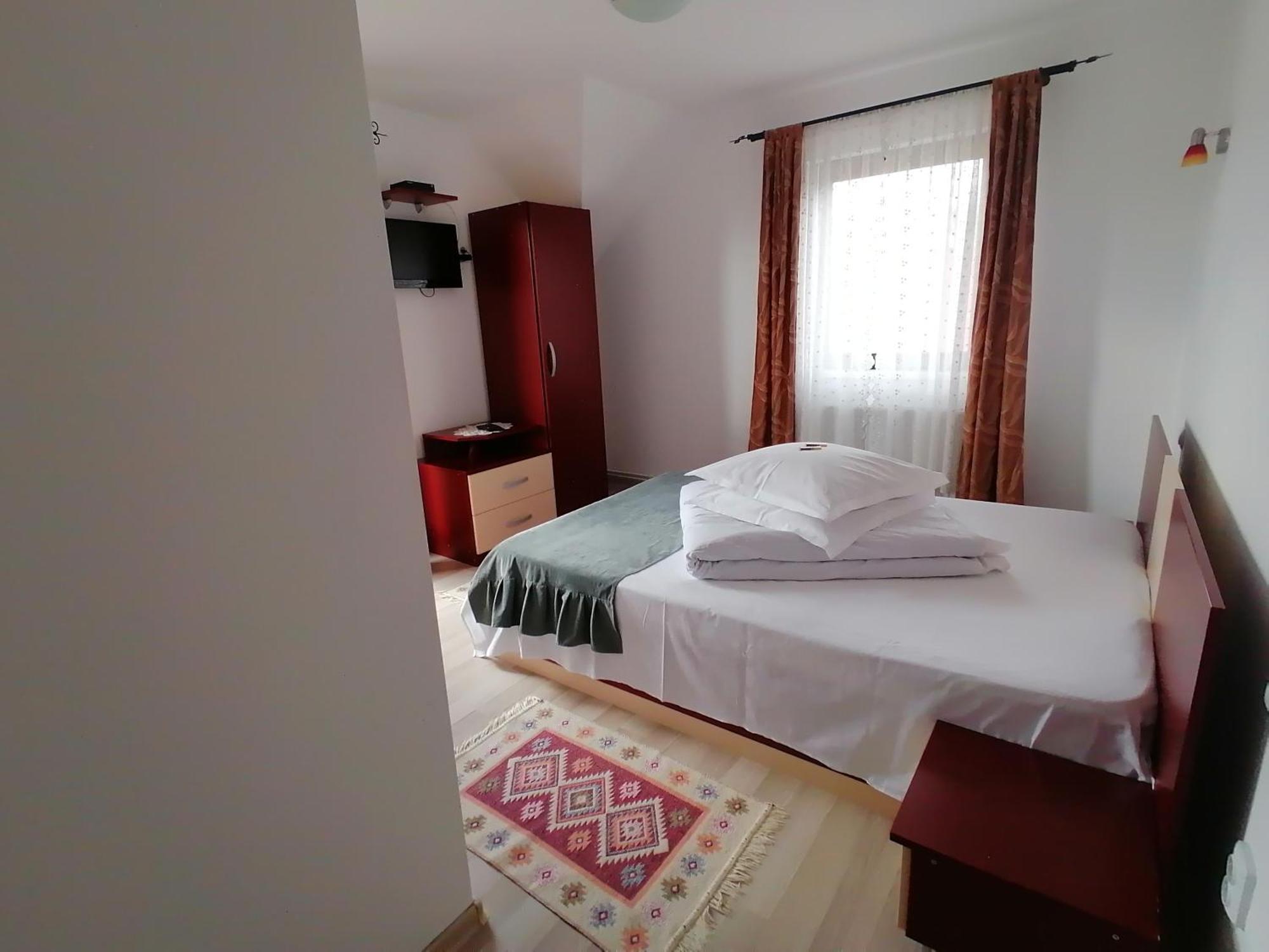 Garofita Pietrei Craiului Hotel Peştera Eksteriør billede