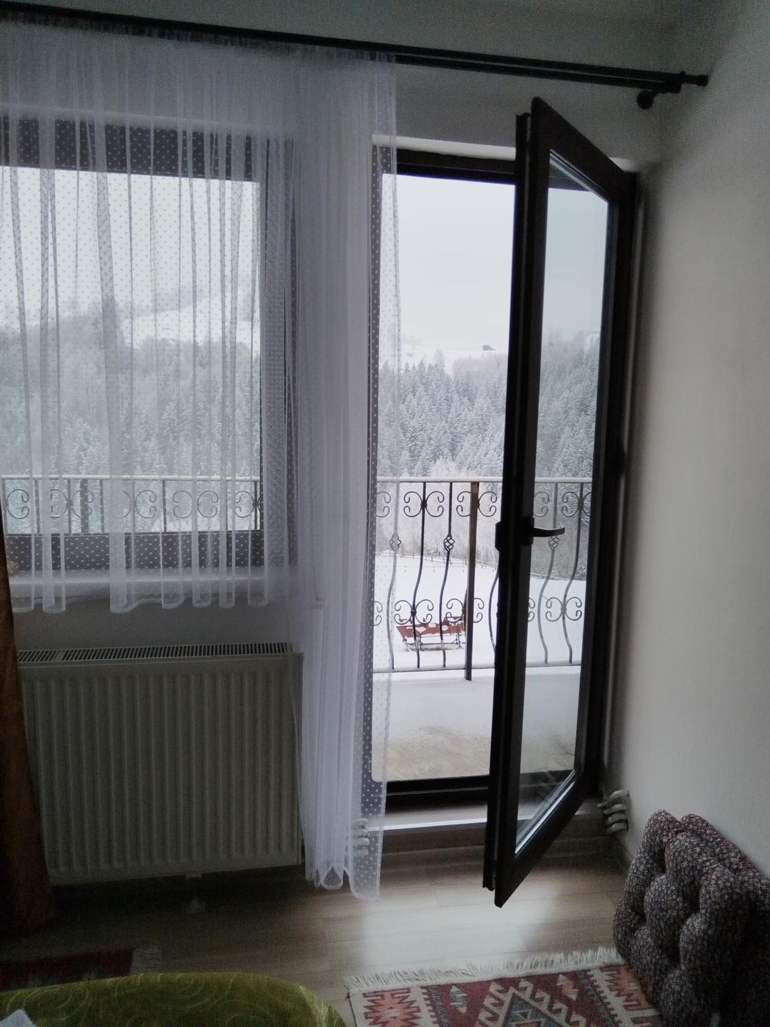 Garofita Pietrei Craiului Hotel Peştera Eksteriør billede